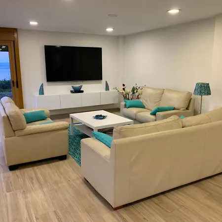 Chalet Playa De Bastiagueiro Дом отдыха *